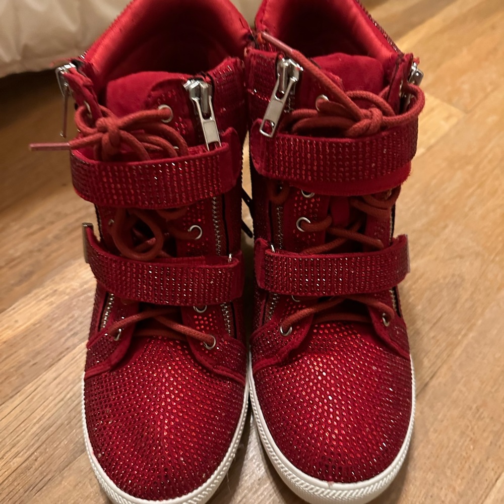 Red rinestone zip wedge booties size 8